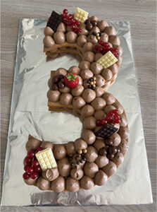 Number cake chocolat